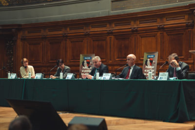 De gauche à droite: Sabrina Krief, Maud Lelièvre, Antoine Frérot, Humberto Delgado Rosa, Louis Schweitzer.