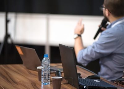 conférence-débat